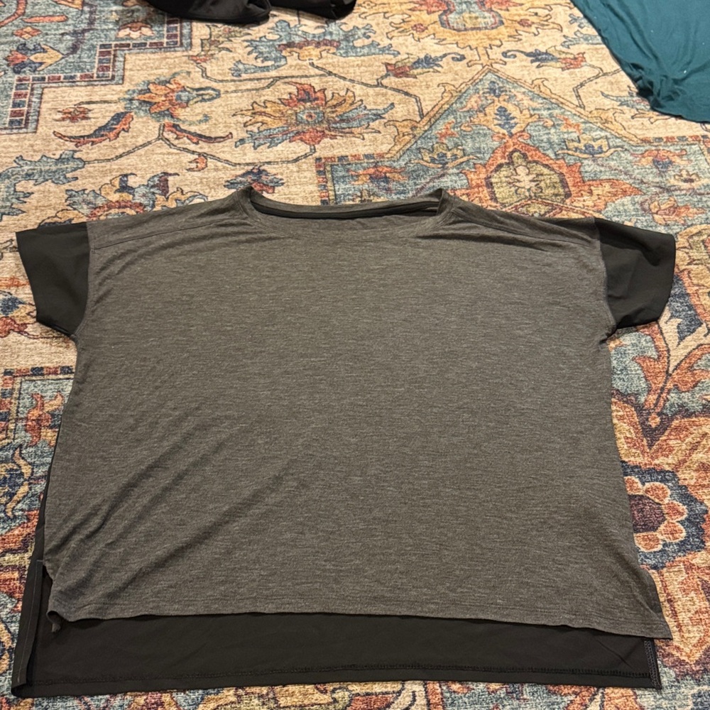 Champion Women's Gray Short Sleeve Tee